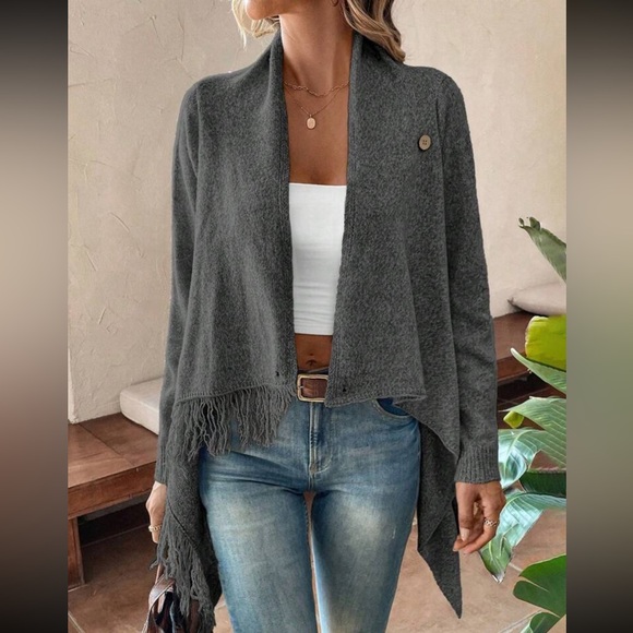 Classic solid knit button Fringe Wrap Cardigan - Picture 7 of 8